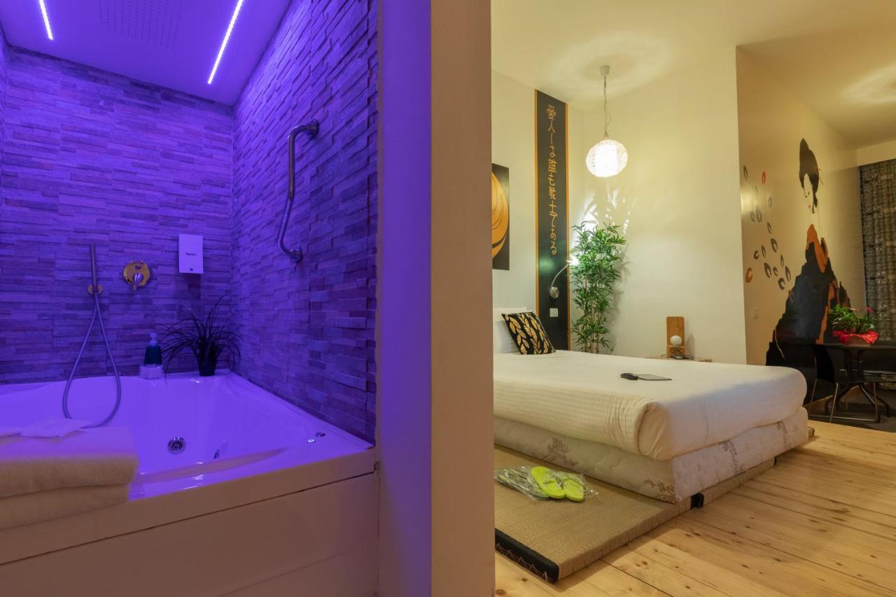 Irooms Jacuzzi Pensión