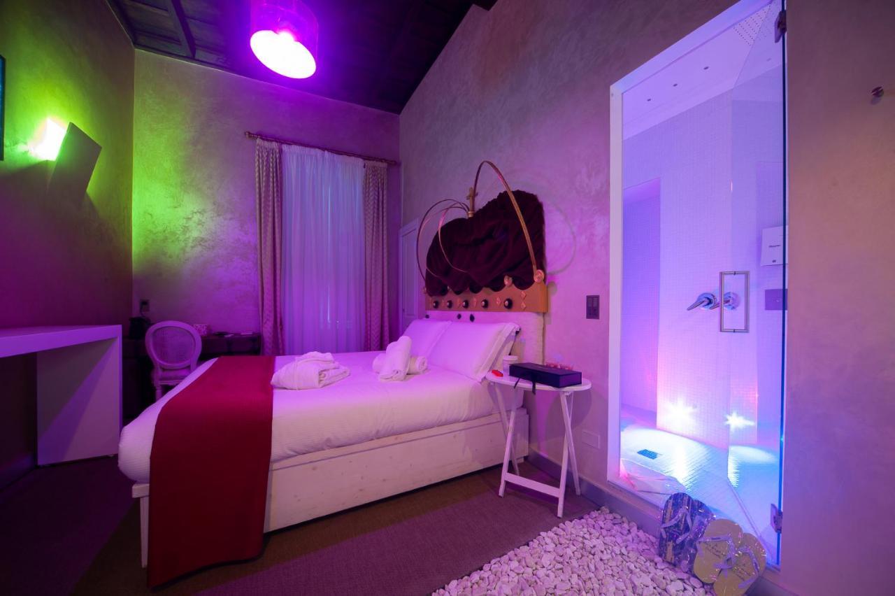 Irooms Jacuzzi Pensión Roma